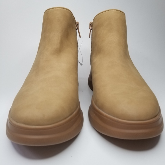 NWOT Naturalizer Genn-Swerve ankle booties, tan/light brown, women's 6.5 - Picture 3 of 16